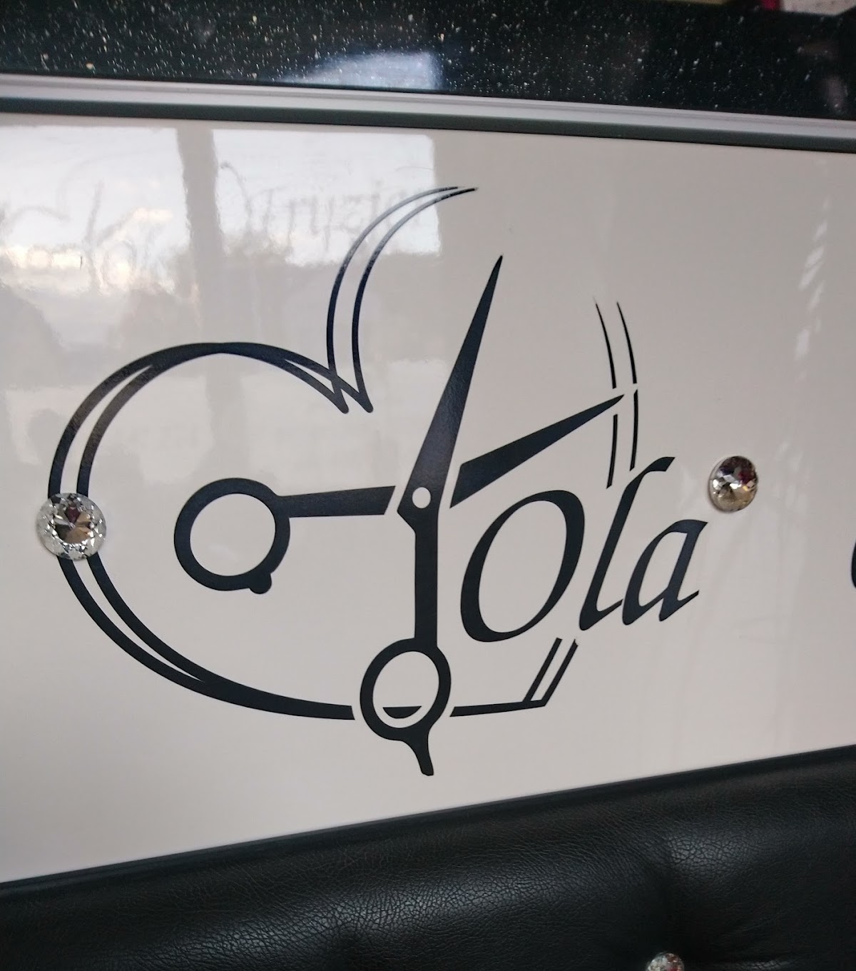 Widok ogólny salonu